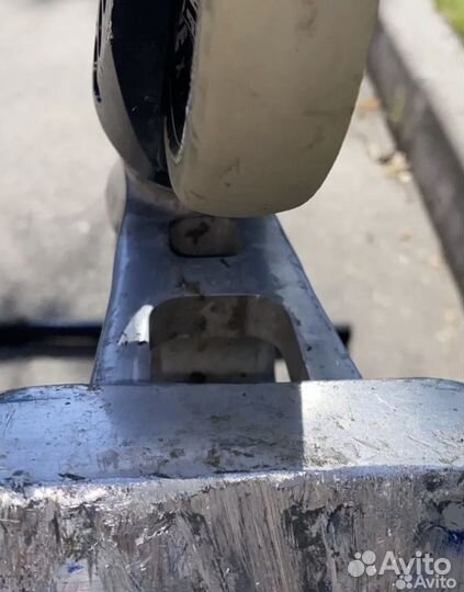 Трюковой самокат