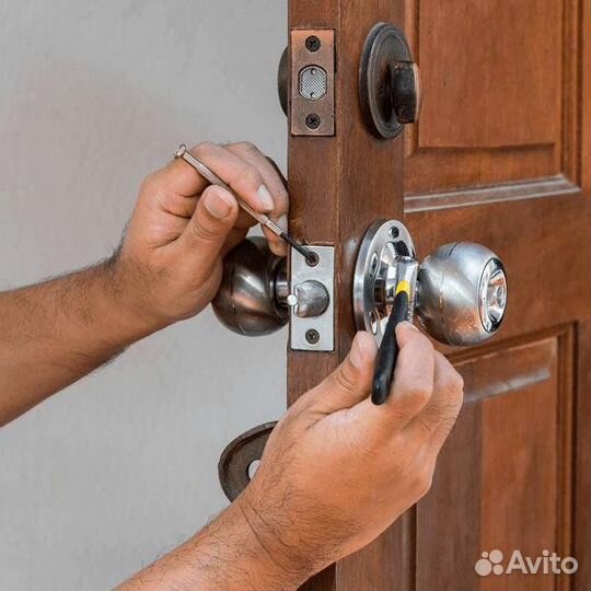 Вскрытие, замена дверных замков. аккуратно