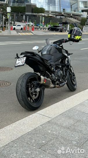 BMW F900R black edition