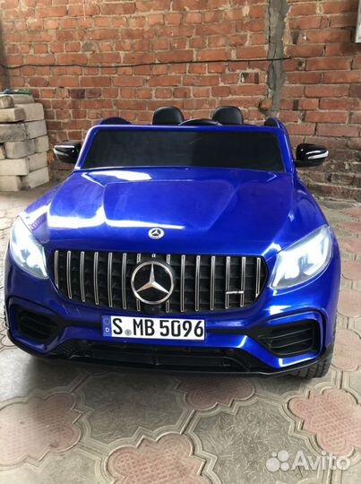 Детский электромобиль Mercedes Benz GLC 63 S (2.0)
