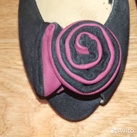 Босоножки 36р