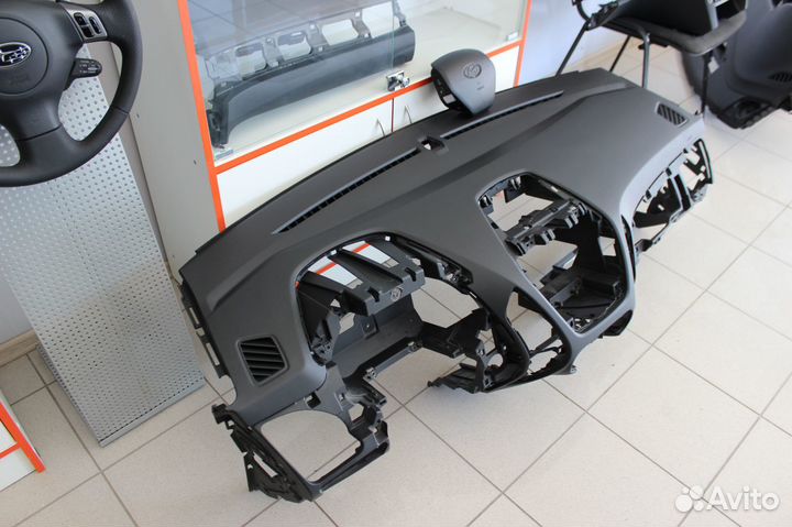 Торпедо/ панель восстановление на Hyundai ix35