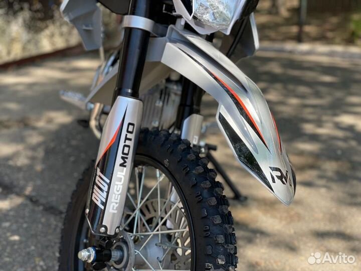 Питбайк Regulmoto Pilot EA 14/12автомат