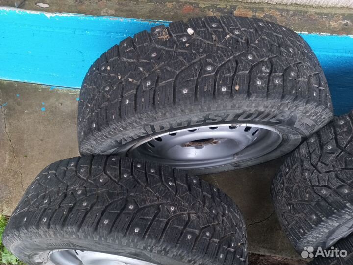 Bridgestone 613V R13