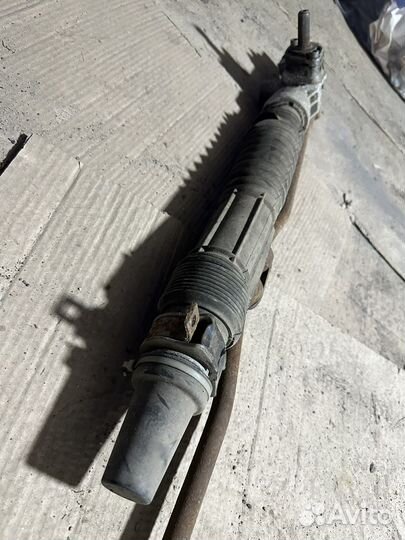 Рулевая рейка приора