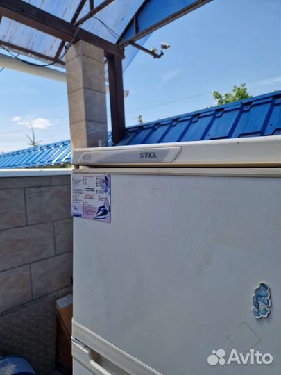 Холодильник stinol