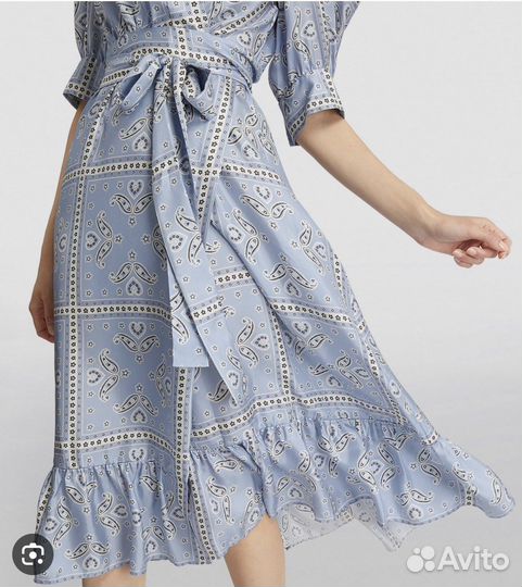 Шелковое платье Sandro