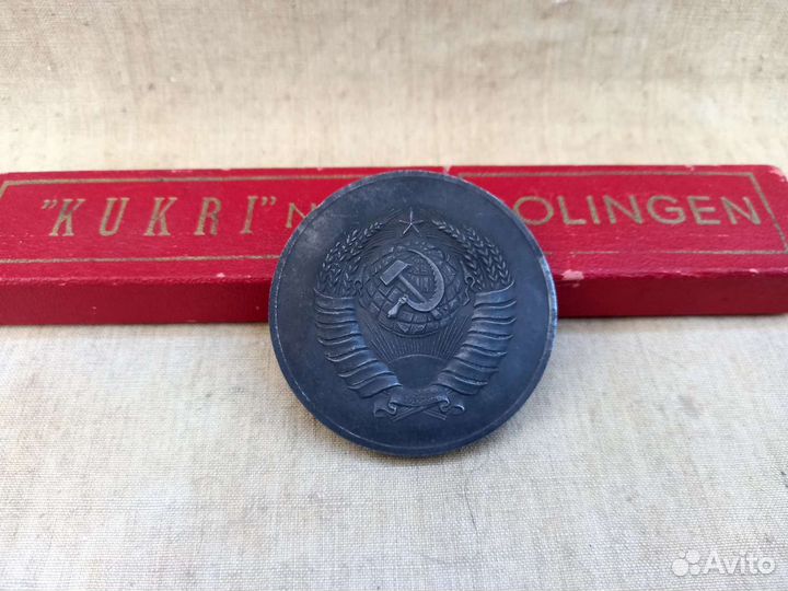 Медаль Ленин настольная