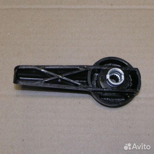 Ручка двери маз внутренняя (привода замка двери)