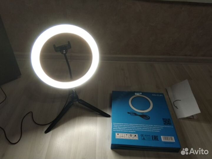 Кольцевидная лампа