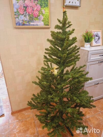 Елка искусственная