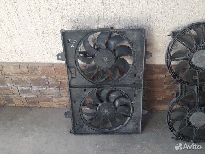 Диффузор с вентилятором Nissan x-trail t31