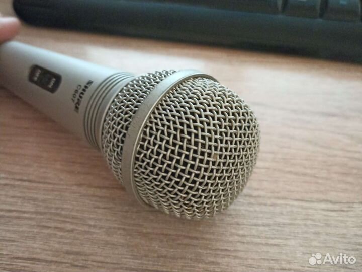 Микрофон вокально-динамический Shure C607