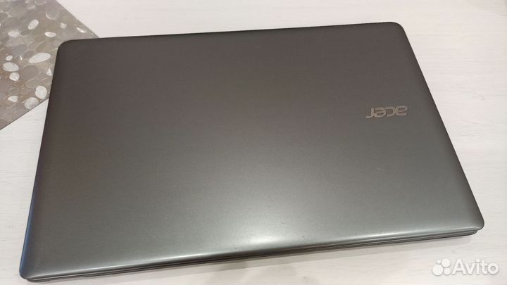 Acer aspire E1 series v5we2