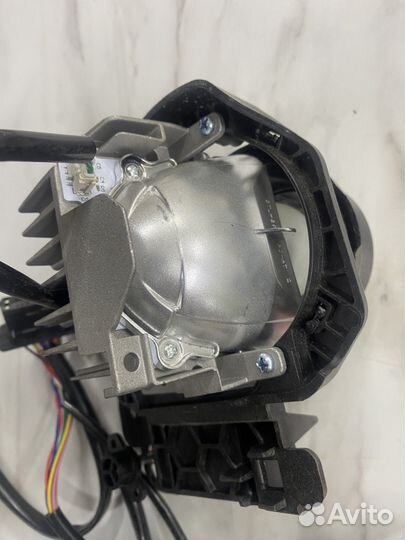 Линза на фару