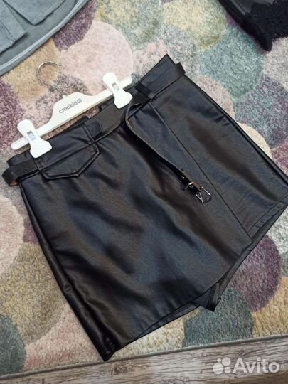 Вещи женские 44