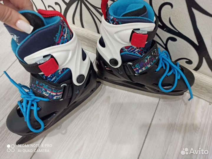 Коньки ледовые 