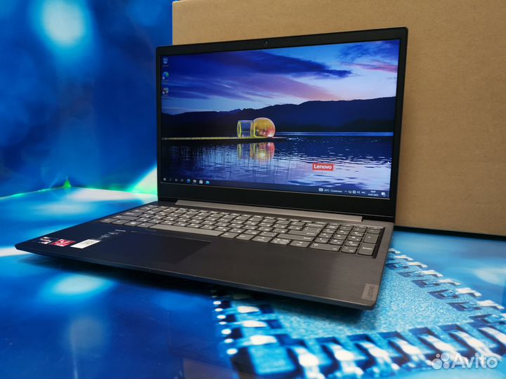 Новый ноутбук Lenovo на R5 3500u/Vega 8/8gb/SSD512