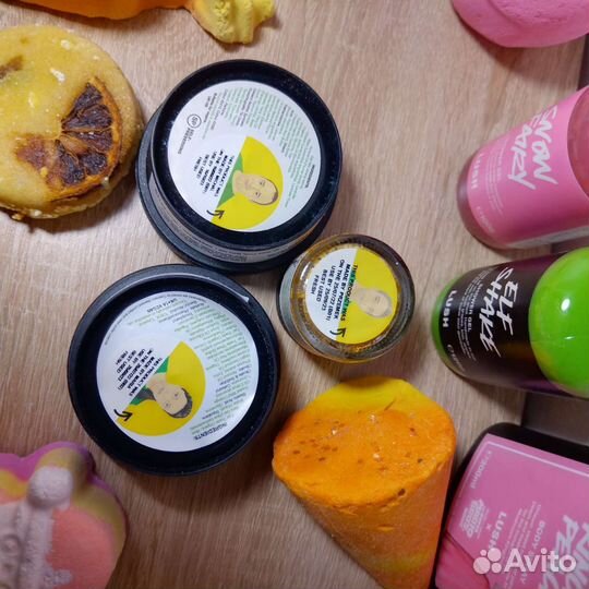 Разные продукты lush