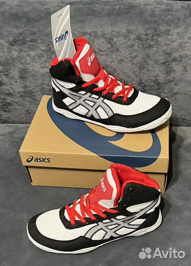 Борцовки asics новинка