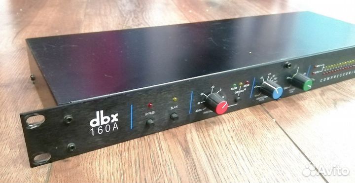 Компрессор/лимитер DBX 160a