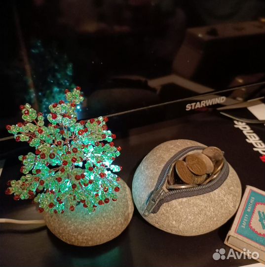 Подарок Дерево на камне