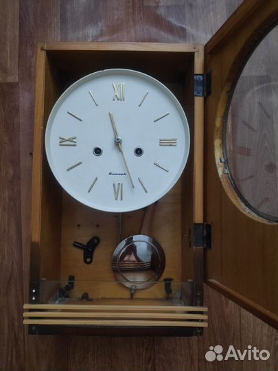 Часы настенные