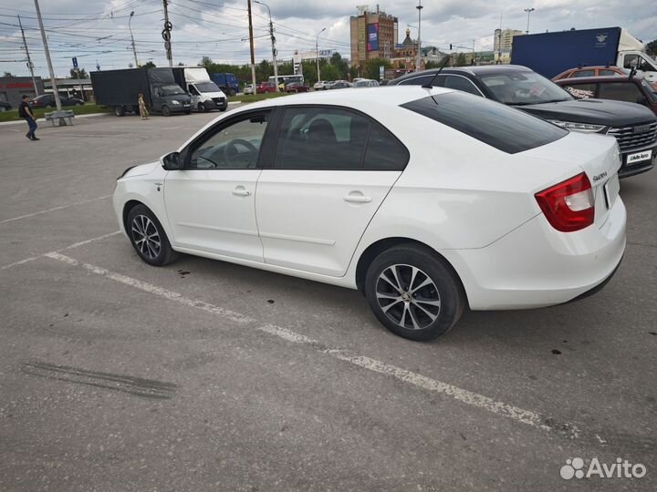 Skoda Rapid 1.6 МТ, 2015, 220 000 км