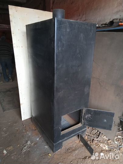 Твердотопливный котёл водогрейный