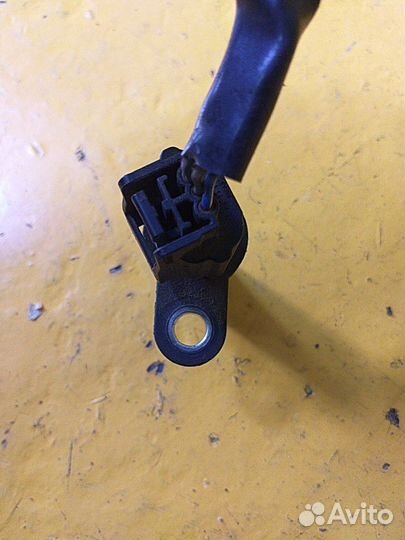 Датчик распредвала Nissan HR12 DE micra note