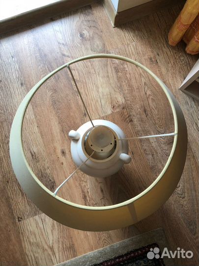 Лампа настольная