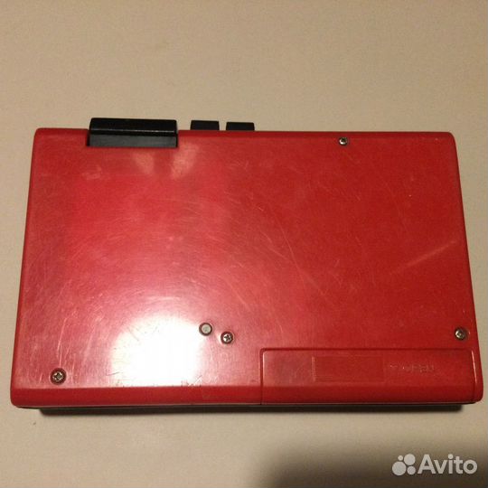 Кассетный плеер Sony Walkman WM-32