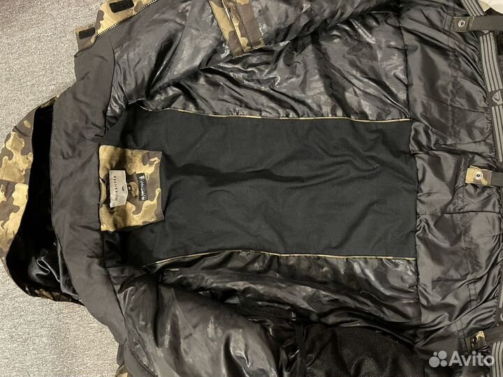 Куртка мужская quiksilver