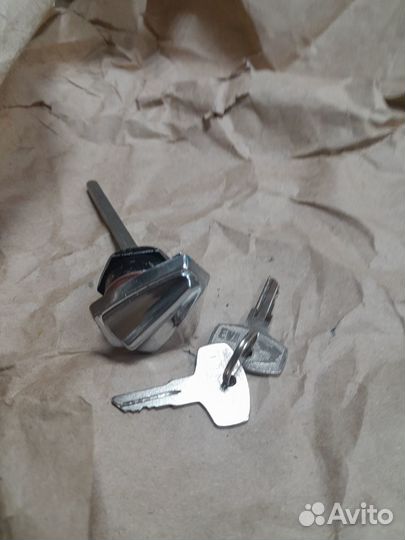 Личинка волга универсал пятой двери новая