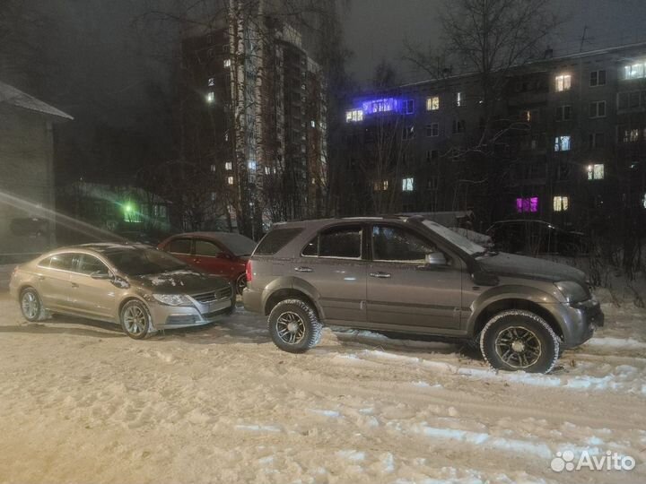 Kia Sorento 3.5 AT, 2004, 260 000 км