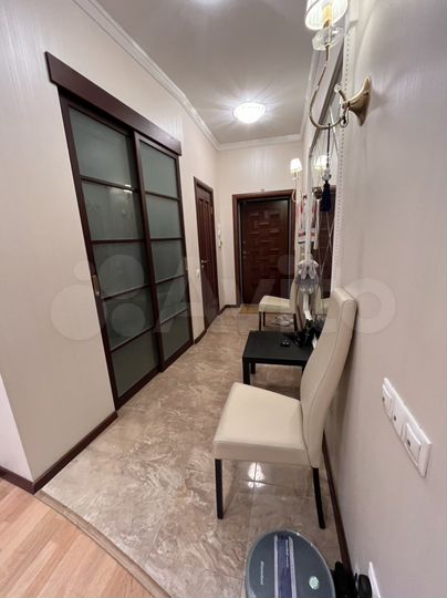 2-к. квартира, 80 м², 4/5 эт.