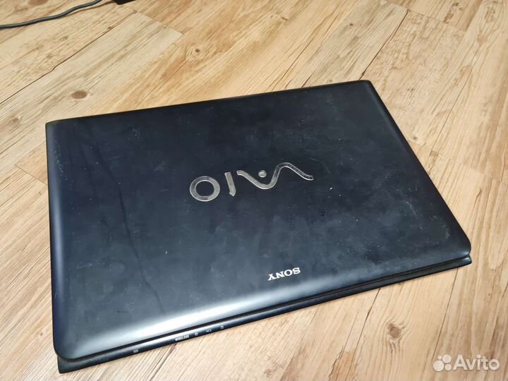 Ноутбук Sony sve171e13v