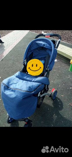 Прогулочная коляска
