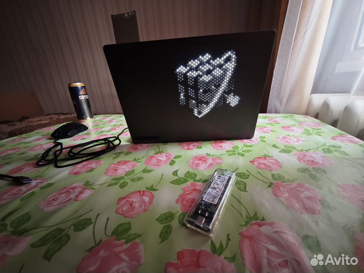 Asus rog zephyrus g14 anime matrix