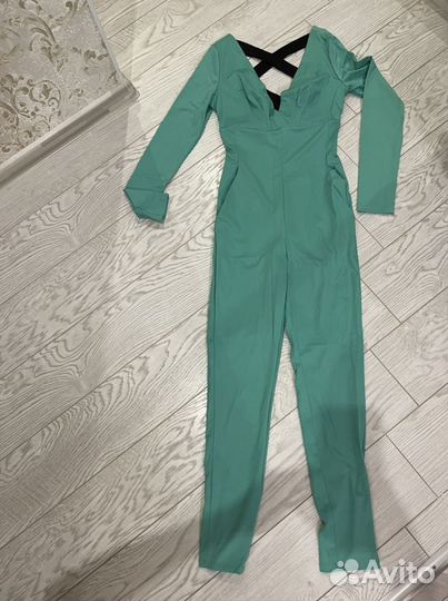 Комбинезон женский