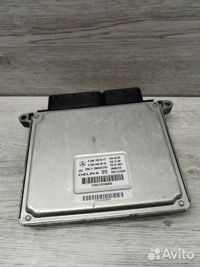 Блок управления двигателем Mercedes E-Class W211