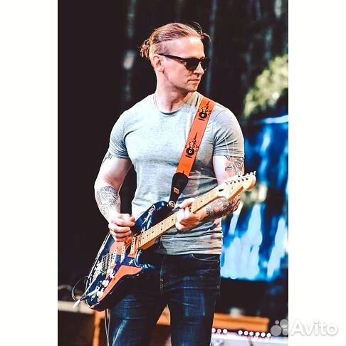 Уроки гитары, электрогитары.1й урок бесплатно