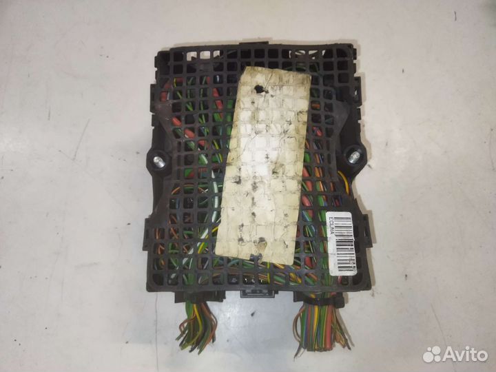 Блок предохранитель Ford Fusion 2002-12