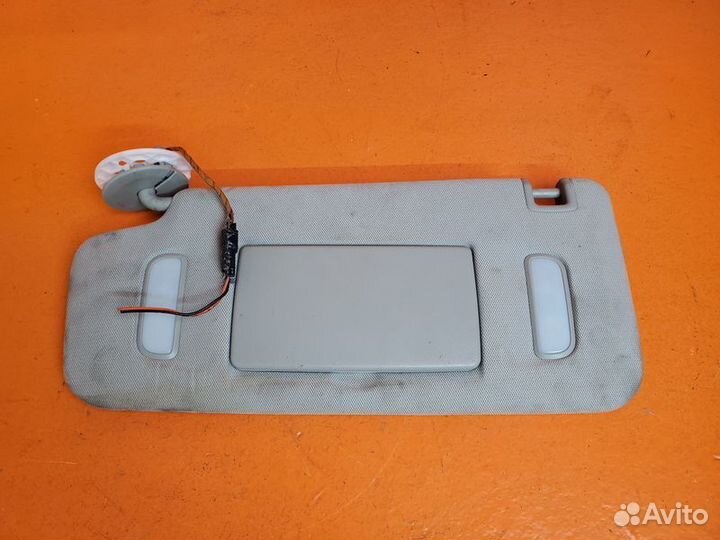 Козырек солнцезащитный левый Chevrolet Equinox