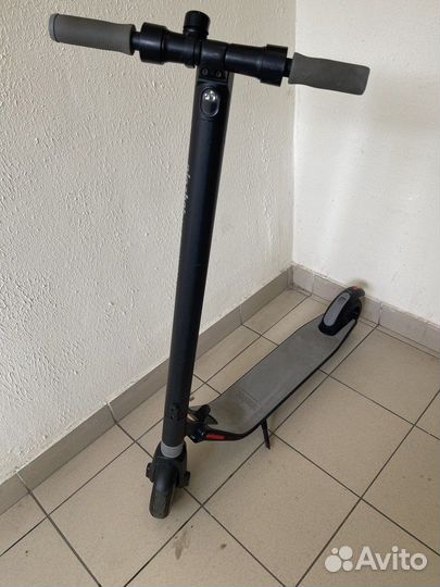 Электросамокат ninebot kickscooter ES2