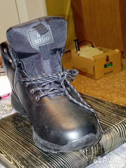 Продажа зимних ботинок