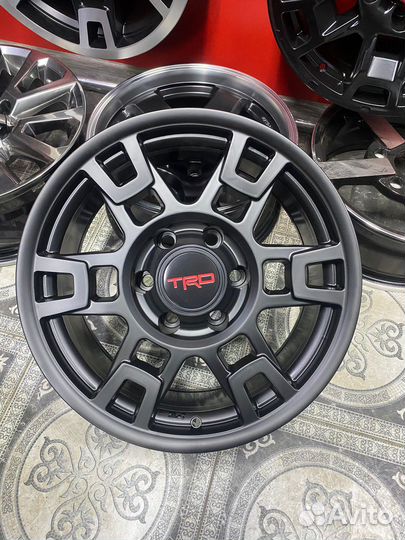 Оригинальные литые диски R17 на Toyota Foraner