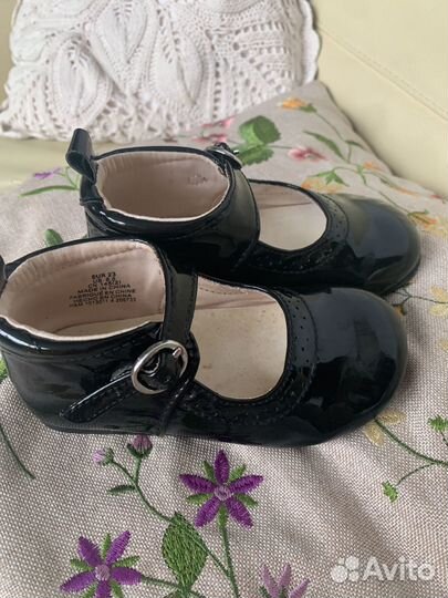 Туфли для девочки h&m 23 размер 14,5 см