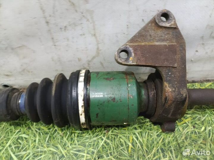 Привод передний правый Mazda 6 Gg седан 1.8 L8