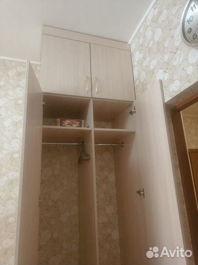 Шкаф плательный